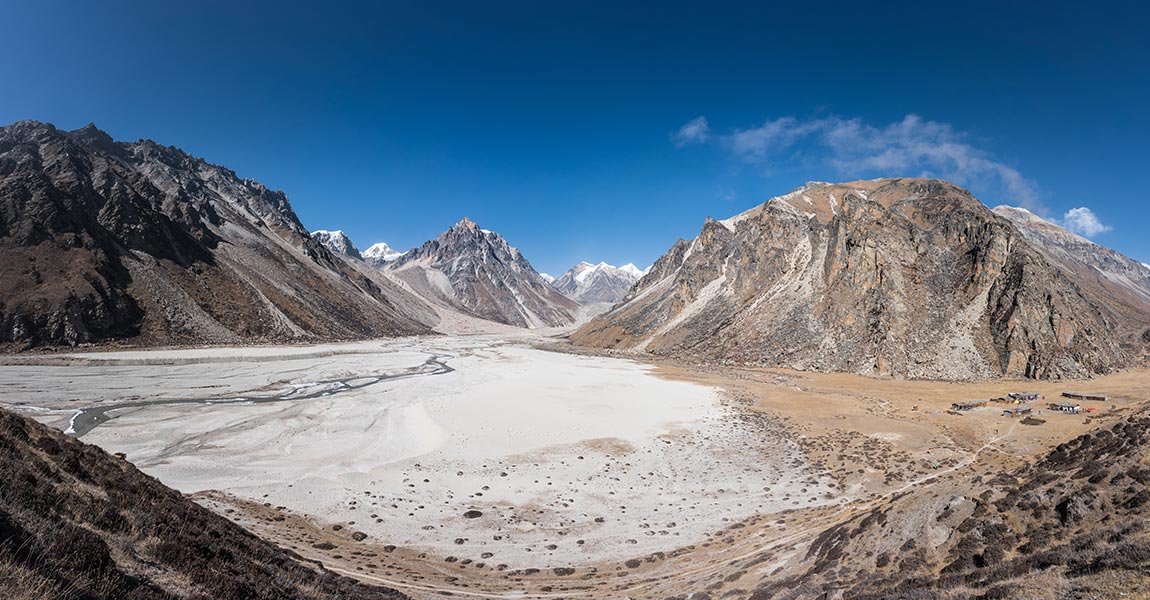 Acclimatize day Kanchenjunga north base camp trek